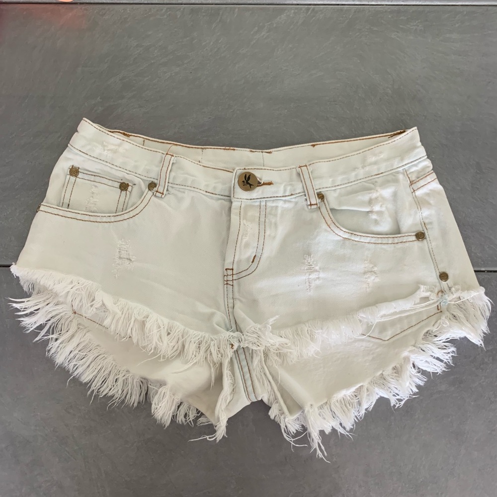 One teaspoon white bonitas shorts